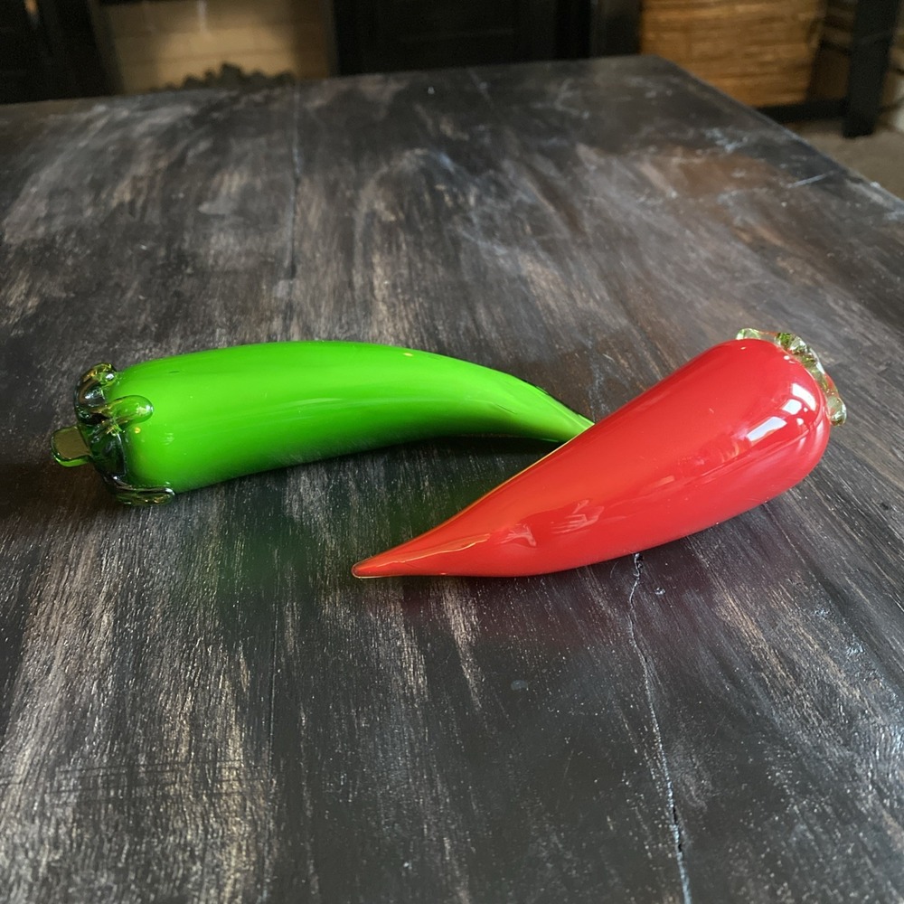 Set Of 2 Art Glass Red And Green Chili Peppers. Vintage Unmarked Murano Style